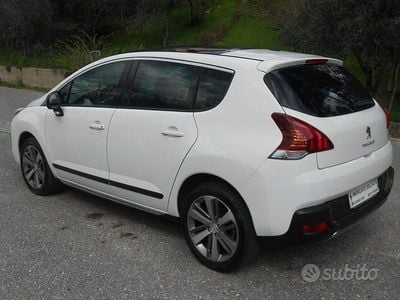 Usata Peugeot 3008 115 CV (84 kW) 2015 Bianco SUV