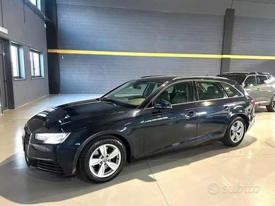 Usata Audi A4 Business 150 CV (110 kW) 2017 Blu Station wagon