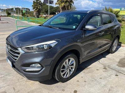 Usata Hyundai Tucson Xpossible 115 CV (84 kW) 2016 Grigio SUV