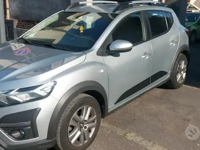 Usata Dacia Sandero Comfort 90 CV (66 kW) 2021 Grigio Berlina