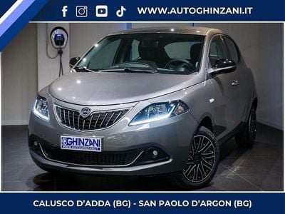 Usata Lancia Ypsilon Gold 69 CV (50 kW) 2023 Grigio pietra Utilitaria
