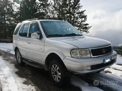 Usata Tata Safari 140 CV (102 kW) 2010 Grigio SUV