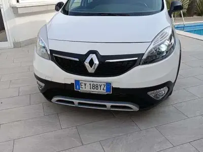 Usata Renault Scénic III Bose Edition 110 CV (80 kW) 2013 Monovolume