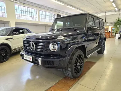 Usata Mercedes G500 AMG line 421 CV (309 kW) 2023 Dark blue SUV