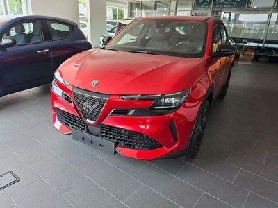 Nuova Alfa Romeo Junior 145 CV (106 kW) 2025 Rosso SUV