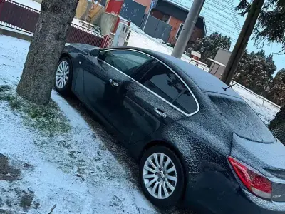 Usata Opel Insignia 160 CV (117 kW) 2009 Nero Berlina