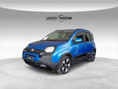 Usata Fiat Panda Cross 70 CV (51 kW) 2025 Blu Utilitaria