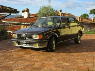 Usata Alfa Romeo Giulietta 109 CV (80 kW) 1979 Berlina