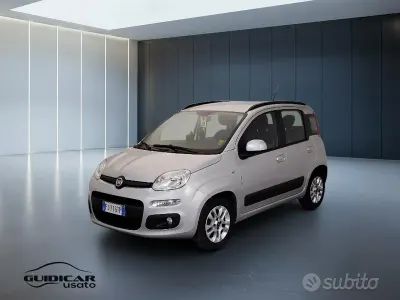 Usata Fiat Panda Lounge 95 CV (69 kW) 2017 Argento Utilitaria