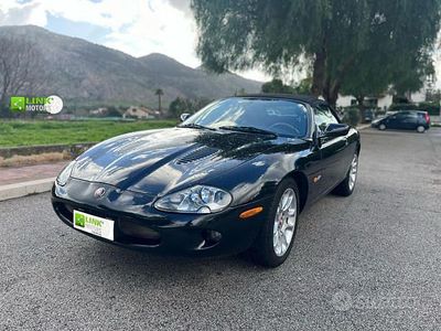 Jaguar XKR