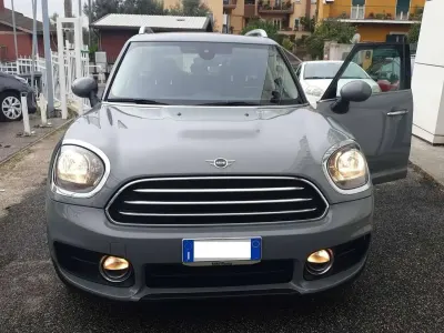 Usata Mini One D Countryman 116 CV (85 kW) 2018 Grigio SUV