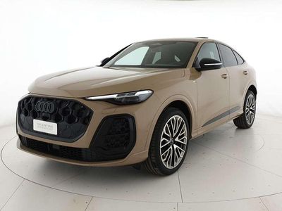 Nuova Audi Q5 Sportback S-Line 204 CV (150 kW) 2025 Oro sakhir metallizzato SUV