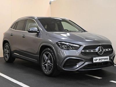 Usata Mercedes GLA200 AMG line 150 CV (110 kW) 2024 Grigio SUV