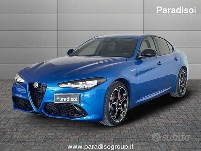Nuova Alfa Romeo Giulia Veloce 210 CV (154 kW) 2025 Blu Berlina