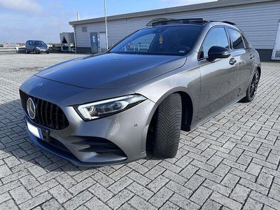 Usata Mercedes A180 Premium 116 CV (85 kW) 2018 Grigio Berlina