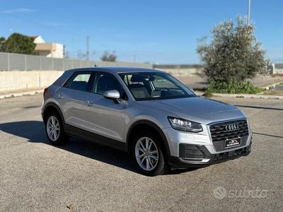 Usata Audi Q2 Ambiente 116 CV (85 kW) 2018 Grigio SUV