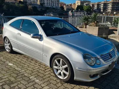 Usata Mercedes C220 Avantgarde 2004 Grigio Coupé