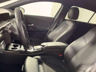 Usata Mercedes A180 136 CV (100 kW) 2019 Nero Berlina