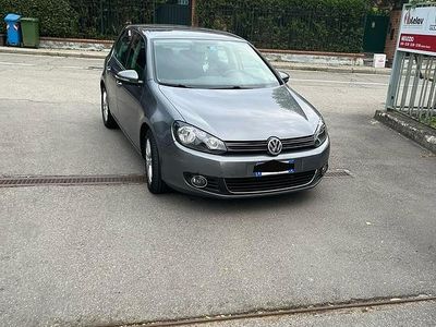 Usata VW Golf VI 140 CV (102 kW) 2010 Grigio Utilitaria