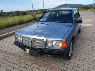 Usata Mercedes 190 122 CV (89 kW) 1986 Berlina