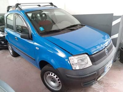 Usata Fiat Panda 4x4 60 CV (44 kW) 2006 Blu Utilitaria