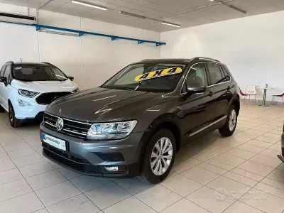 Gebraucht VW Tiguan Business 150 PS (110 kW) 2017 Grau SUV