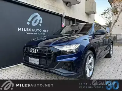 Usata Audi Q8 S-Line 286 CV (210 kW) 2020 Blu SUV