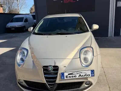 Usado Alfa Romeo MiTo Progression 95 CV (69 kW) 2012 Marrón Utilitario