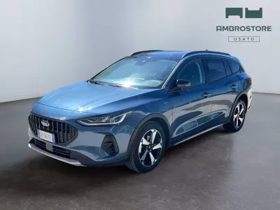 Usata Ford Focus Active 125 CV (91 kW) 2023 Chrome blue Station wagon