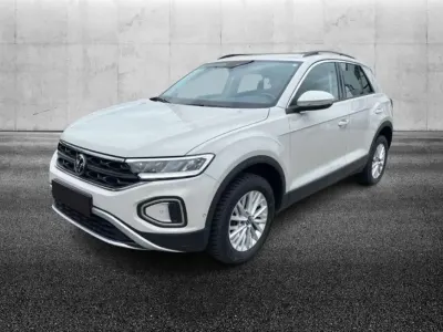 Usata VW T-Roc Life 150 CV (110 kW) 2023 Grigio SUV