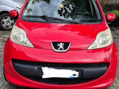 Rosso Usata 2006 Peugeot 107 Utilitaria | 4500 € (Buon prezzo)