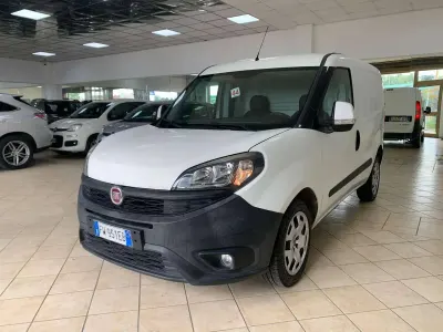 Usata Fiat Doblò 120 CV (88 kW) 2019 Bianco Monovolume