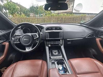 Usata Jaguar F-Pace 241 CV (177 kW) 2017 Grigio SUV