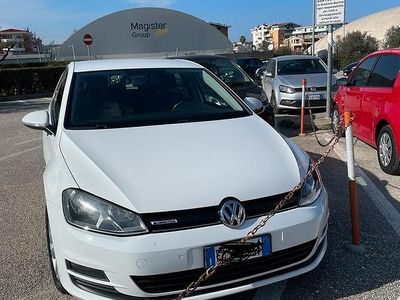 Usata VW Golf VII 110 CV (80 kW) 2015 Bianco Berlina