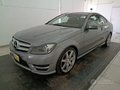 Gebraucht Mercedes C220 Avantgarde 170 PS (125 kW) 2011 Grau Coupé