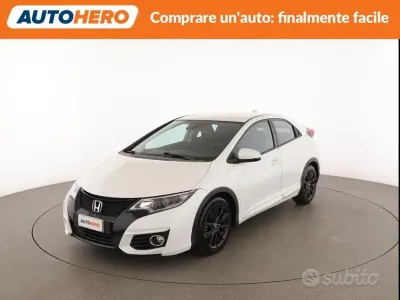 Usata Honda Civic Elegance 120 CV (88 kW) 2015 Bianco Berlina