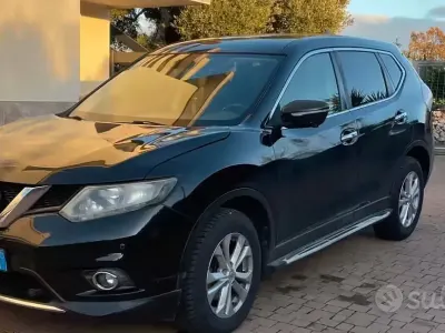 Usata Nissan X-Trail 131 CV (96 kW) 2015 Nero SUV
