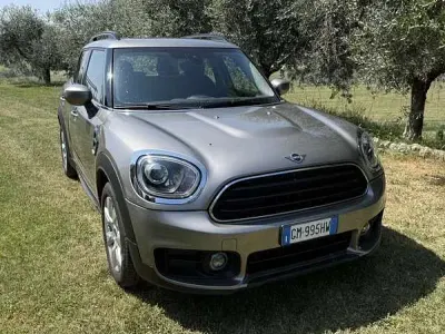 Begagnad Mini One D Countryman Business 116 HK (85 kW) 2019 Silver SUV