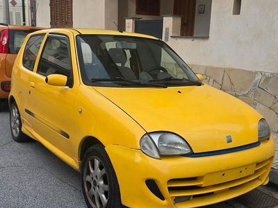 Usata Fiat 600 Abarth 2000 Giallo Utilitaria