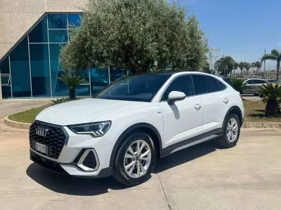 Usata Audi Q3 Sportback S-Line 150 CV (110 kW) 2023 Bianco SUV