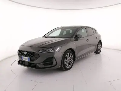 Usata Ford Focus ST-Line 125 CV (91 kW) 2023 Grigio Berlina