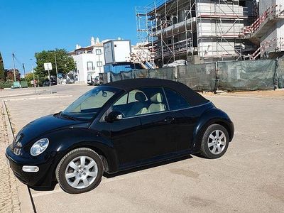 Usata VW New Beetle 75 CV (55 kW) 2005 Nero Utilitaria