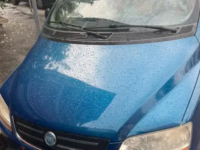 Usata Fiat Multipla Dynamic 116 CV (85 kW) 2005 Bluazzurro Monovolume