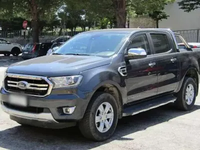 Usata Ford Ranger Limited 170 CV (125 kW) 2021 Grigio Pick-up