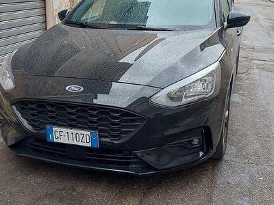 Usata Ford Focus ST-Line 120 CV (88 kW) 2021 Nero Berlina