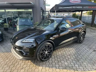 Usata Porsche Macan 4 Electric