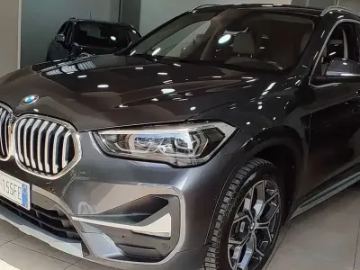 Usata BMW X1 150 CV (110 kW) 2020 Grigio SUV