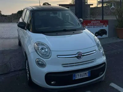 Usata Fiat 500L Lounge 84 CV (61 kW) 2015 Bianco Monovolume