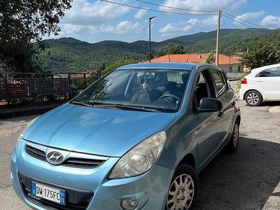 Blu Usata 2009 Hyundai i20 Utilitaria | 2600 € (Buon prezzo)