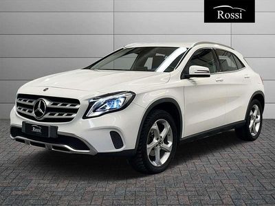 Usata Mercedes GLA180 109 CV (80 kW) 2018 Bianco SUV